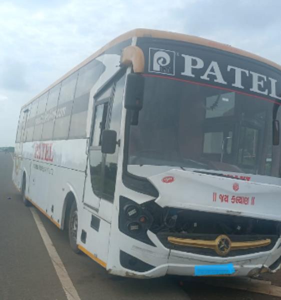 BharatBenz 1623 image 2